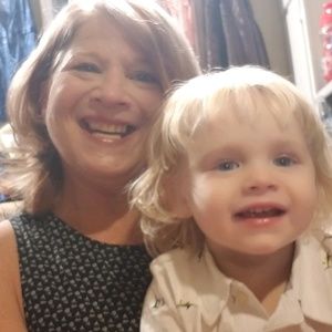 Meet your Posher, Sandy